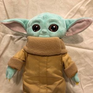 Mandalorian The Child Cuddly Plush